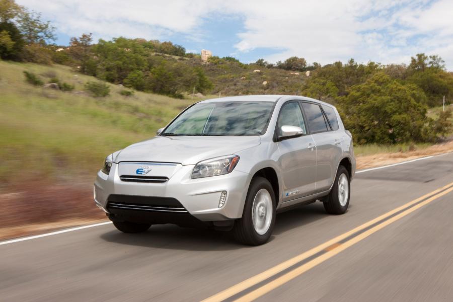  Toyota RAV4 EV 2012 года  (фото 50 из 107)
